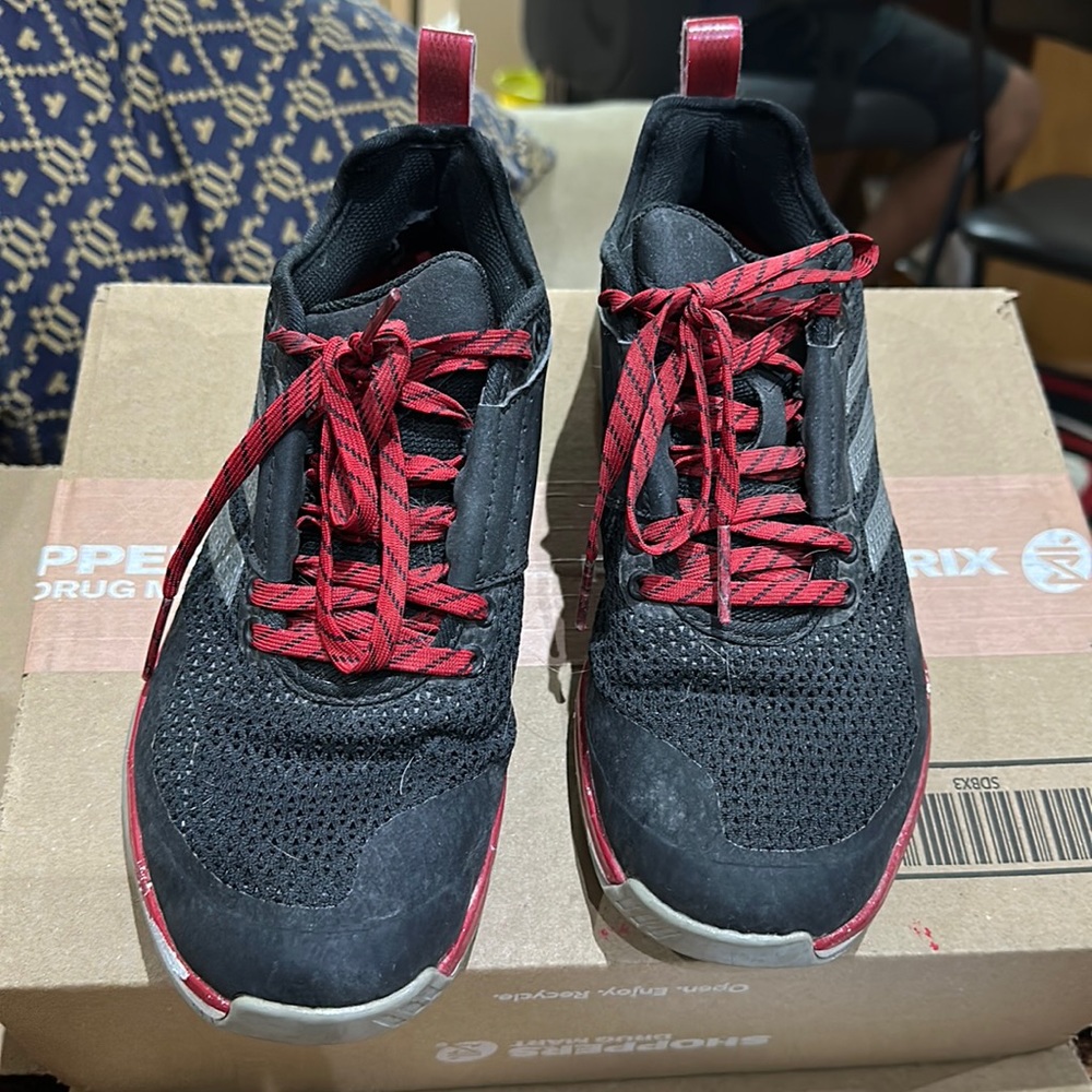 Shoes Size 6